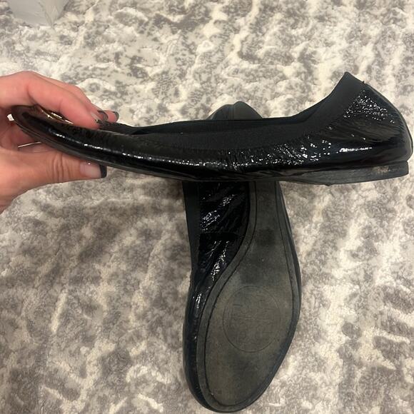 Tory Burch Caroline-Naplak/Elastic Size 7.5 Color black patent - Picture 4 of 4